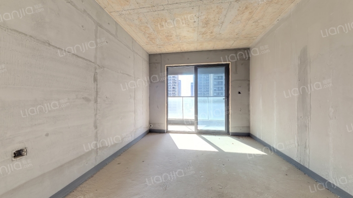 融创城一期二手房实景图