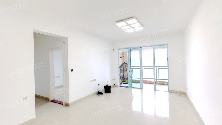 翠盈明珠二手房实景图