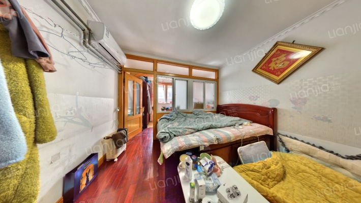 亚联山庄二手房实景图