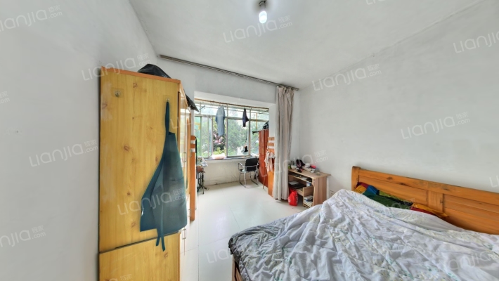 玉泉街23号二手房实景图