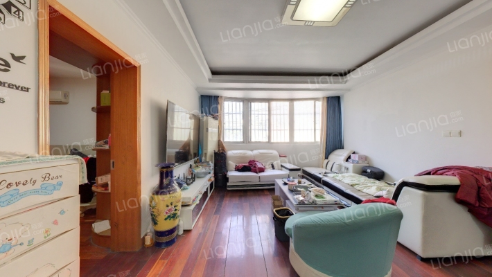 蓝天公寓二手房实景图
