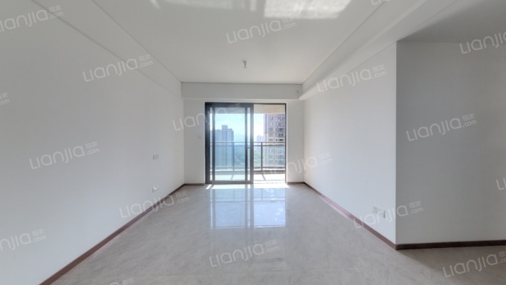 时代印记花园二手房实景图