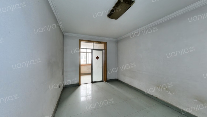 陕建机社区二区二手房实景图