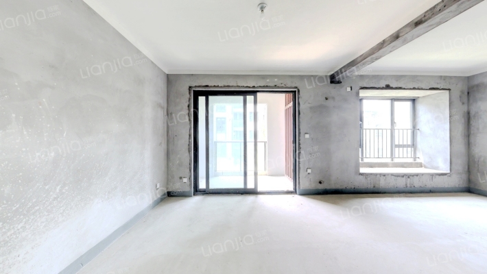 海伦堡春天花苑二手房实景图