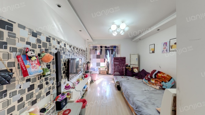 华府一航线二手房实景图