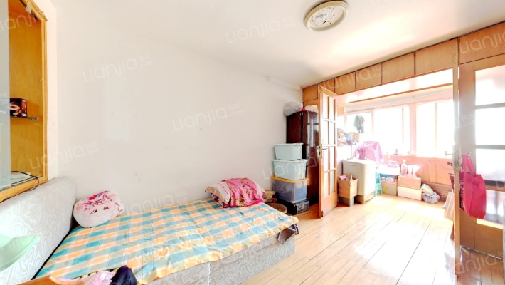 东方小区二手房实景图