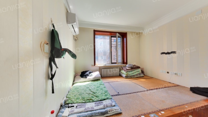 春德街二手房实景图