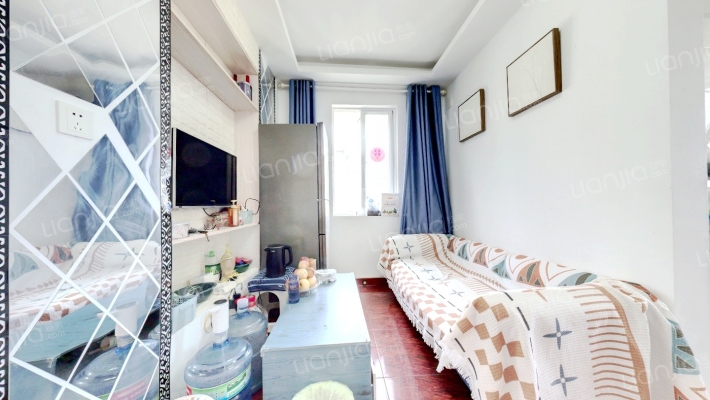 三元四村二手房实景图