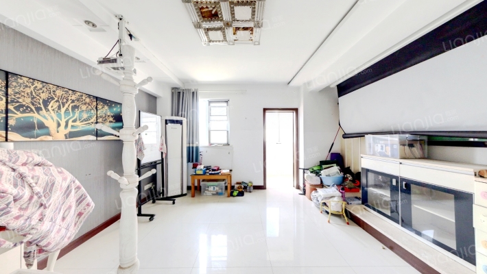 名都花苑东区二手房实景图