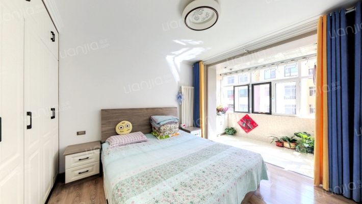 外贸小区二手房实景图