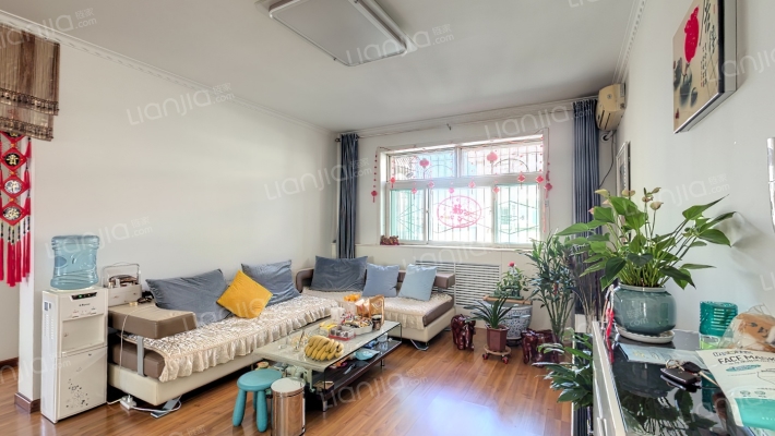 怡军苑二手房实景图