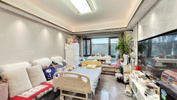 中建·长安麓府二手房实景图