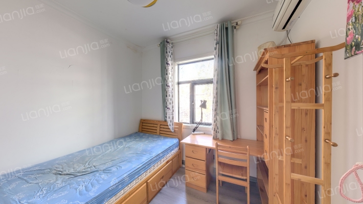 红专路52号院二手房实景图