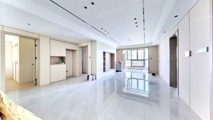 荷华四季雅苑一期二手房实景图