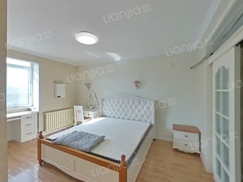 合租·春光山色一期 3居室 南卧