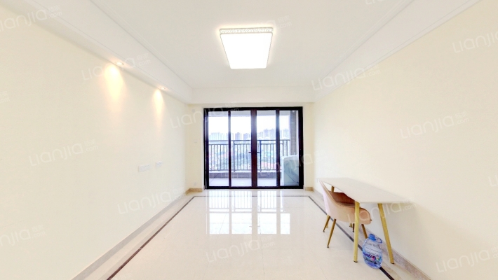 保利紫滨公馆二手房实景图