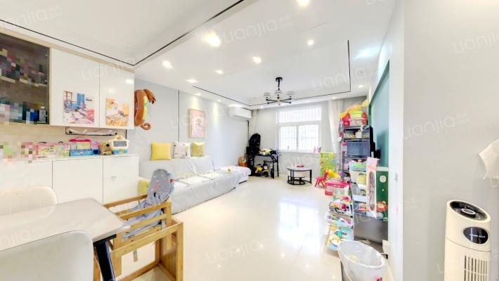 红旗村二手房实景图