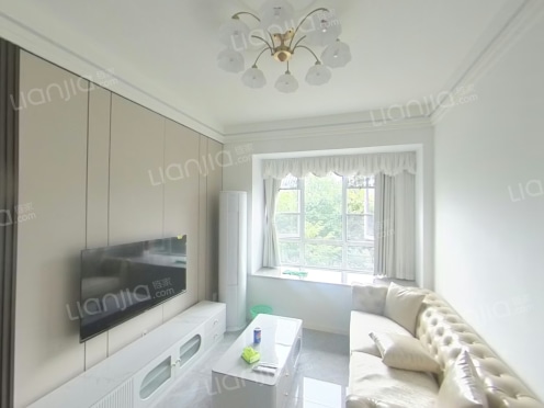 整租·锦江花园C区 1室1厅 东南