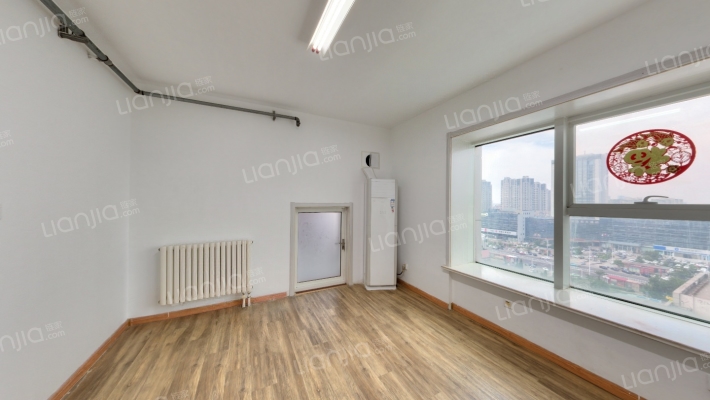 五征财富中心二手房实景图