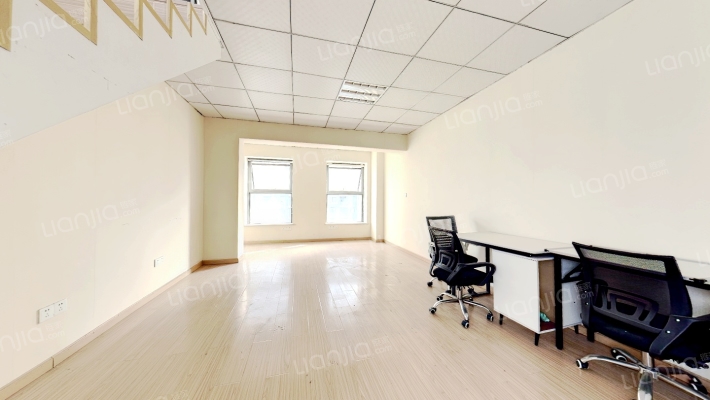 长航蓝晶国际二手房实景图