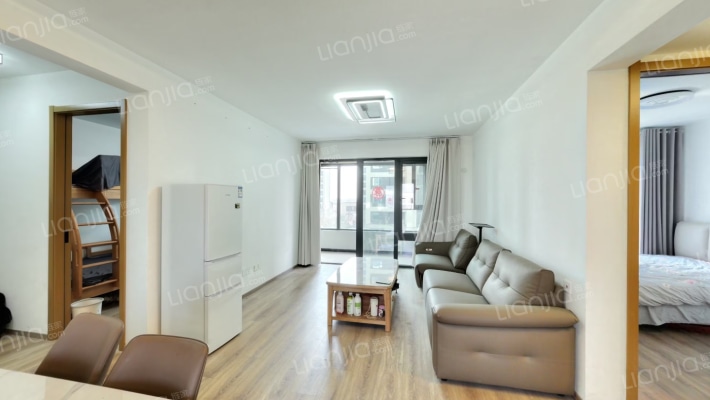 龙河新城二手房实景图