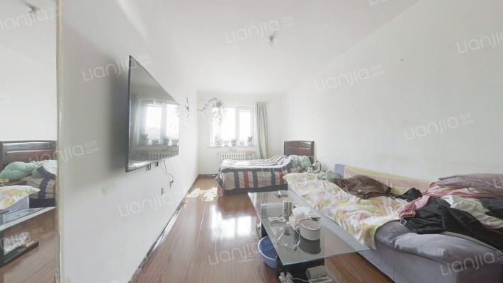 桦树街二手房实景图