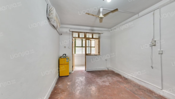 基建粮站家属院二手房实景图