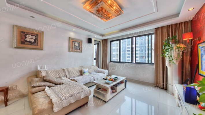 东港嘉苑三区二手房实景图