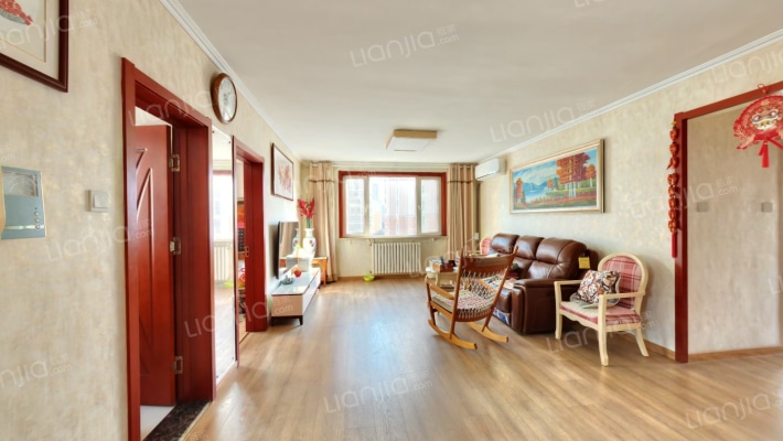 东城水岸二手房实景图