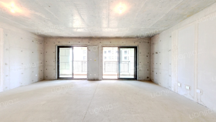 天地源大都会二手房实景图