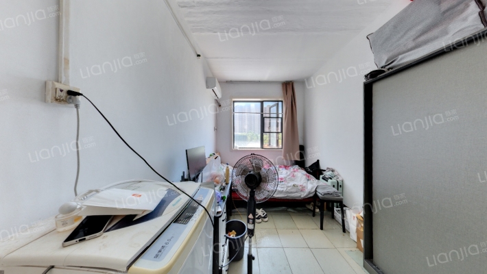 新郑路30号院二手房实景图