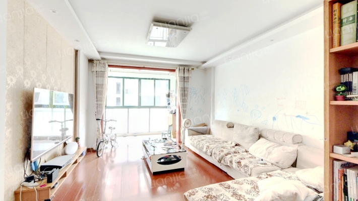 榕锦苑二手房实景图