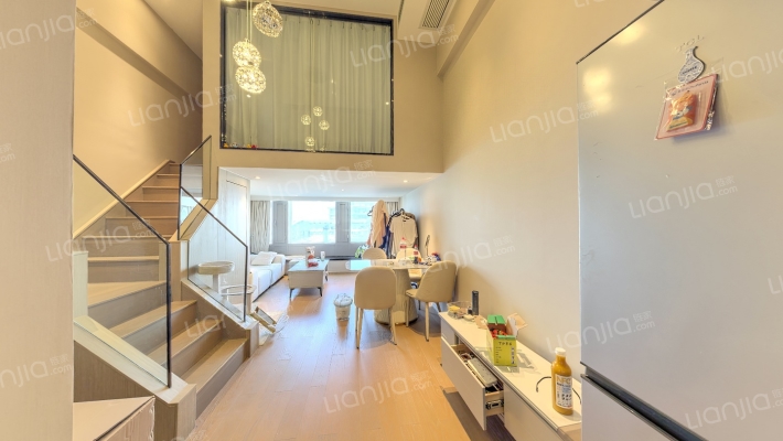 山水时代二手房实景图