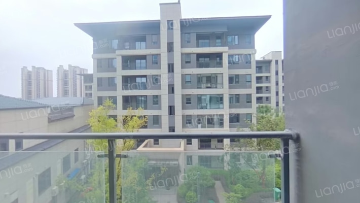 昌建荣邦望悦台二手房实景图