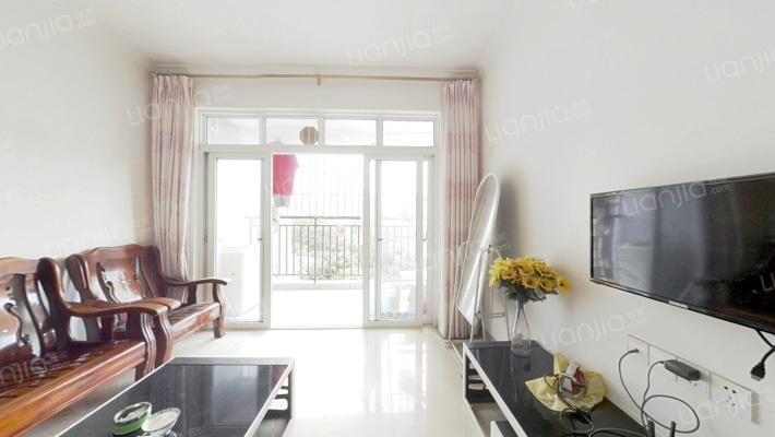 花千树六期二手房实景图