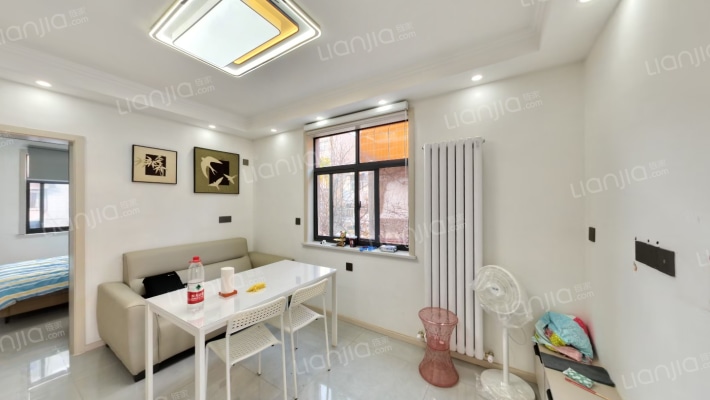 市税务局小区(翠园街16号)二手房实景图