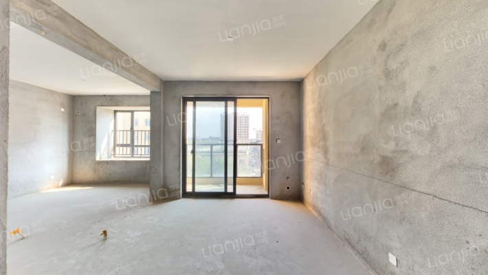 临湾府二手房实景图