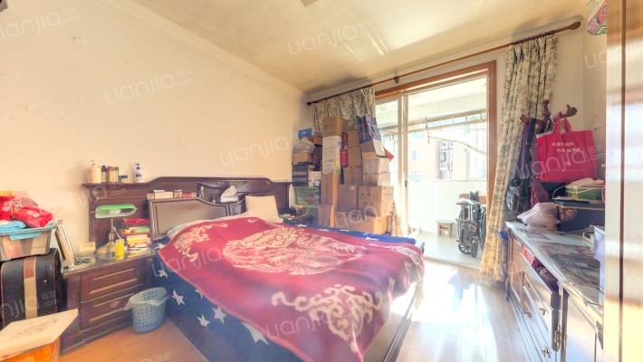 和泰苑二手房实景图