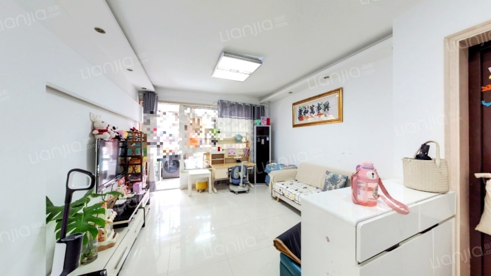 和地蓝湾二手房实景图