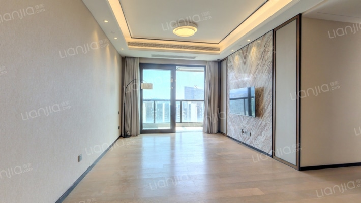 龙光玖龙台二期二手房实景图