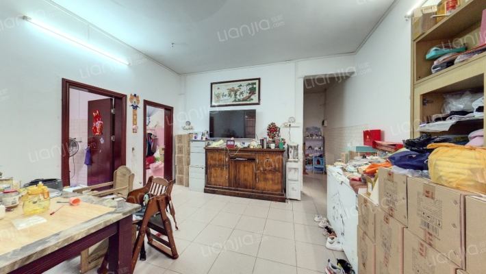 爱伦中心二手房实景图