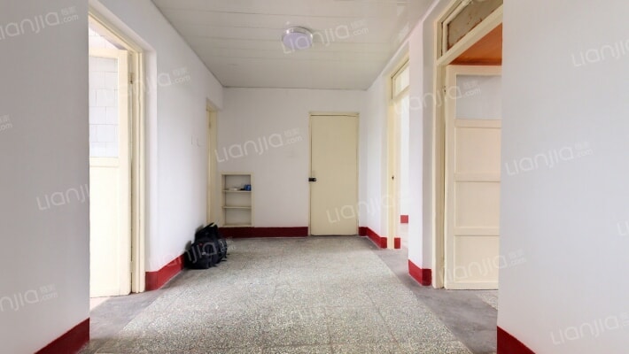 信用社家属楼二手房实景图