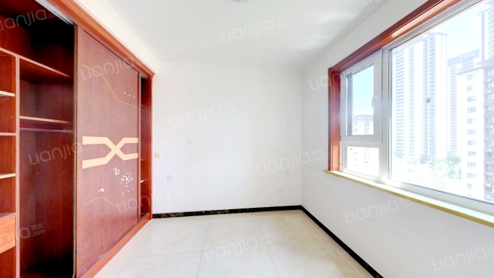 正大御泉世家北区二手房实景图