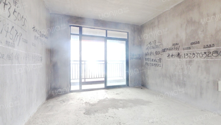 龙图·天骄华府二手房实景图