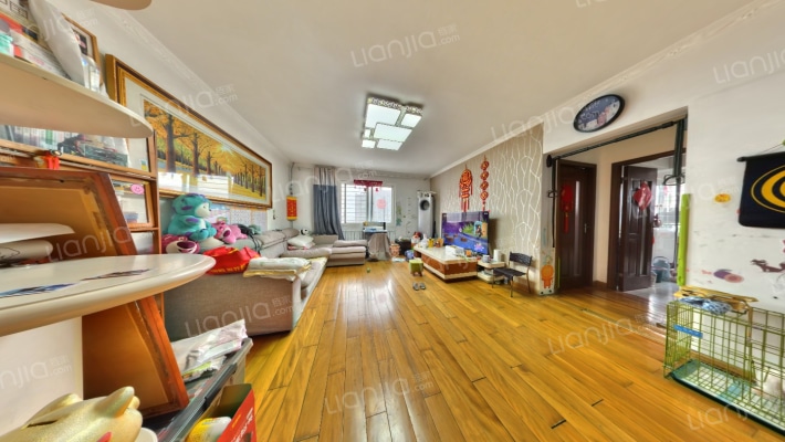 西宝花园二手房实景图