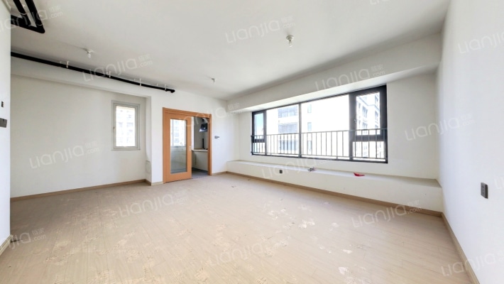 中天观樾诚品二手房实景图