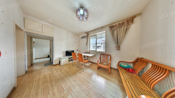 中国烽火航天机械厂二手房实景图