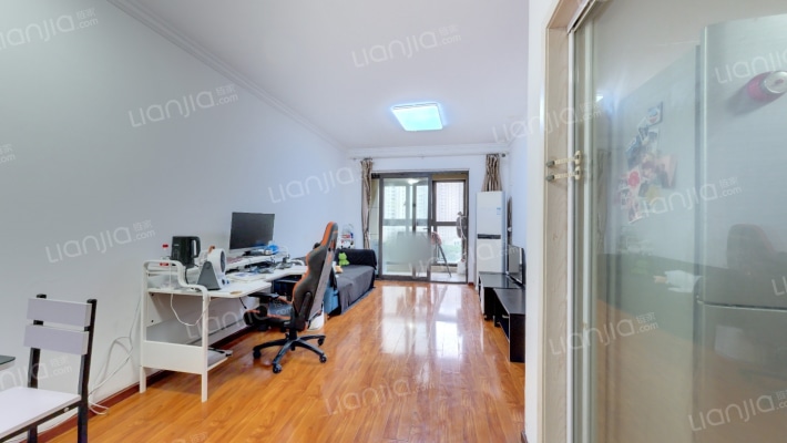 旭江华庭二手房实景图