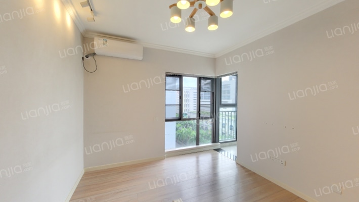 福保桂花苑二手房实景图