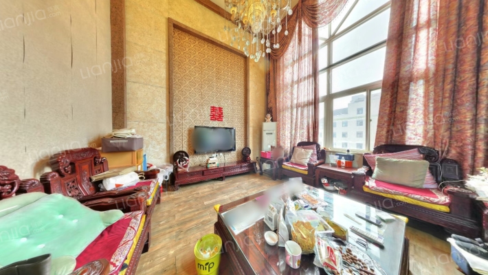 建业帕拉帝奥二手房实景图